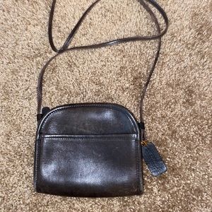Vintage Coach crossbody in black